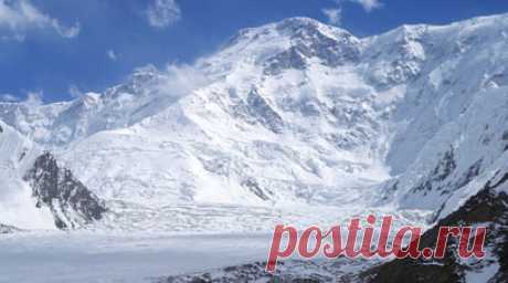 Альпинистка Пекова: погибшей на пике Победы Наговициной можно было помочь. Российская альпинистка Алина Пекова, покорившая все 14 восьмитысячников мира за полтора года, допустила, что застрявшей на пике Победы в Киргизии россиянке Наталье Наговициной можно было помочь. Читать далее