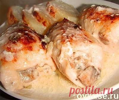 Куриные рулеты с грибами в сливках - Простые рецепты Овкусе.ру