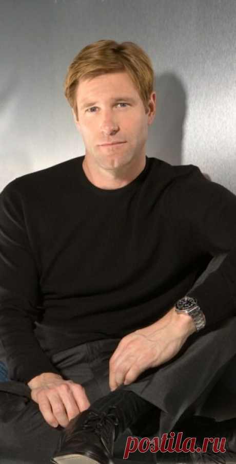 Аарон Экхарт