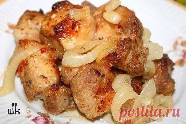 ШАШЛЫК В ДУХОВКЕ НА ЛУКОВОЙ ПОДУШКЕ, КУЛИНАРИЯ, Самые популярные новости бесплатно на OnlainNews.ru