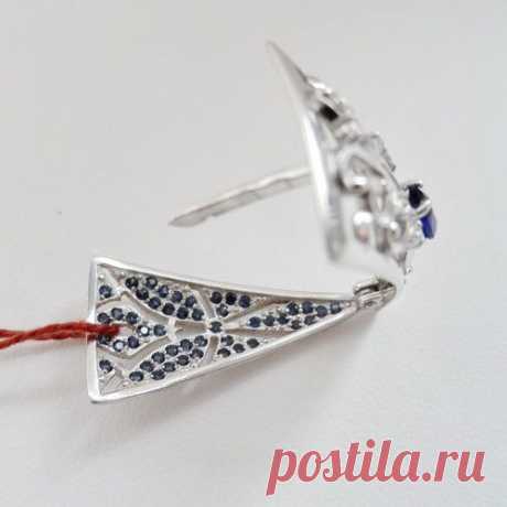 Серебряные серьги с фианитами