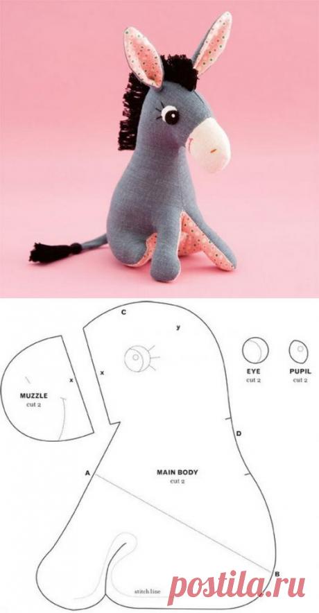 Поделки своими руками - Шьем игрушку ослик своими руками.