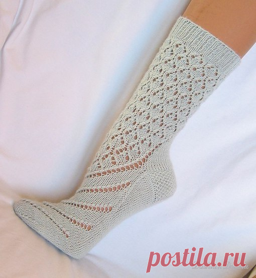 Ваша Ярния 

#спицы_yarni_ru #носки_yarni_ru
#спицы #узор #вязание #вяжем #спицами