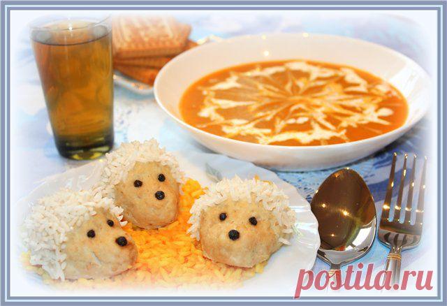 Суп-пюре из тыквы, паровые ежики, компот из сухофруктов (Идеальный обед для малыша за 60 минут). Рецепт c фото, мы подскажем, как приготовить!
