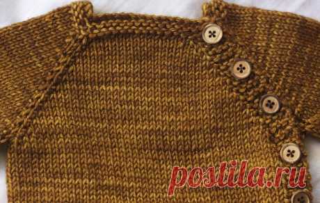 Вязаный комбинезон для новорожденного - схема вязания спицами детского комбинезончика