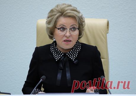 Матвиенко выразила соболезнования в связи с наводнениями на Шри-Ланке. Председатель Совета Федерации выразила надежду на "скорейшее выздоровление пострадавших и преодоление последствий разрушительной стихии"