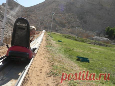 Аль Айн, Объеденненые Арабские Эмираты. У подножия горы