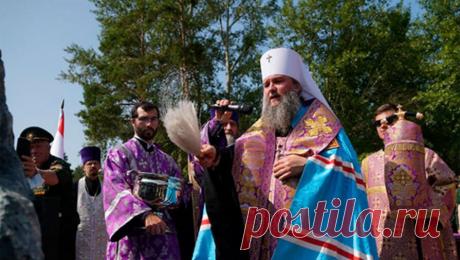 На Северный Кавказ доставили ковчег с мощами Святого Георгия Победоносца. К Всероссийскому молебну о Победе присоединились все национальные республики Северного Кавказа. Об этом сообщает Tsargrad.tv. Мощам Небесного покровителя Русского воинства Георгия Победоносца смогли поклониться несколько тысяч православных ...