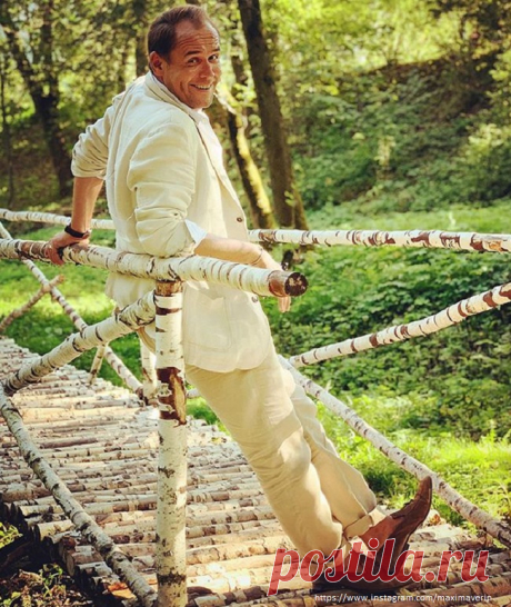 Максим Аверин попал в полицию из-за пьяного дебоша в самолете | Краше Всех