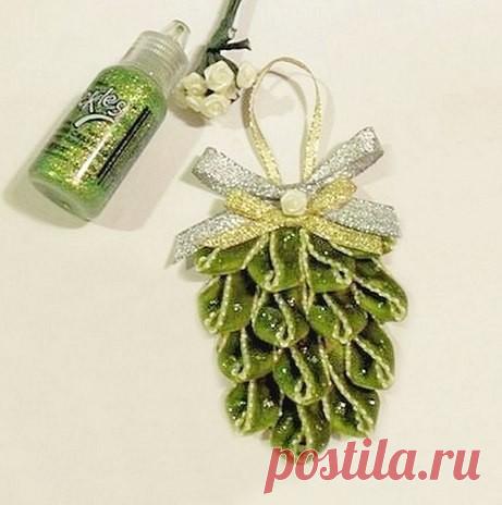 ​Шишечка из ленточек