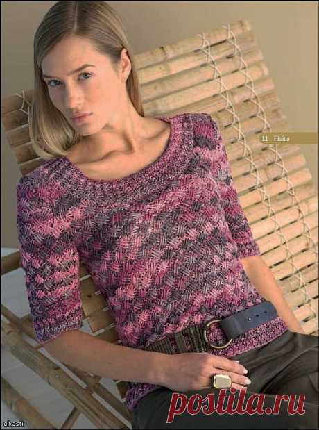 Пуловер плетёным узором..