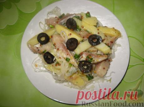 Рецепт: Салат "Зимний" с сельдью на RussianFood.com