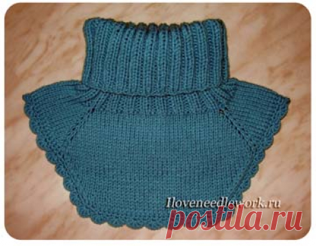 Голубая манишка