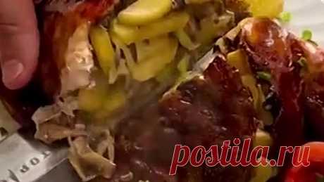 Фаршированная курица без костей