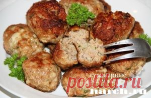 Сербские котлеты с минералкой.