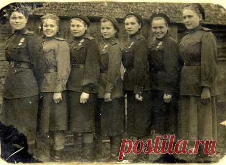 Эти милые девушки, отдали жизнь за нашу Победу. Слава и вечная память им!!!