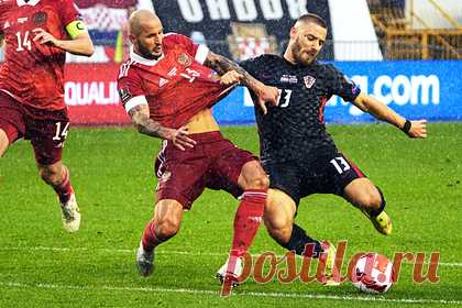 Забивший автогол Кудряшов доигрывал матч с Хорватией с травмой. Защитник сборной России Федор Кудряшов, забивший автогол в матче с Хорватией заключительного десятого тура отборочного турнира чемпионата мира-2022, доигрывал последние минуты матча с травмой. Главный тренер сборной Валерий Карпин на вопрос журналиста, видел ли он, что Кудряшов травмирован, ответил отрицательно.