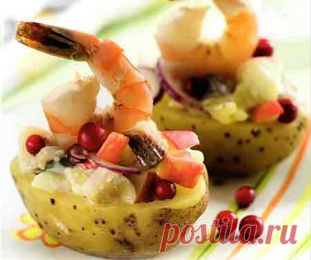 Картофель с креветками, фаршированный яблоками рецепт приготовления