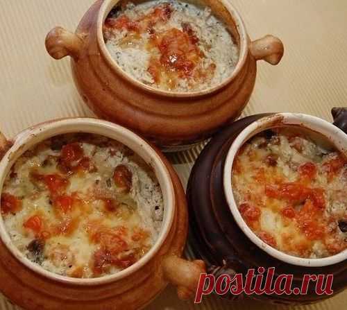 Куриные сердечки в сливках, приготовленные в горшочках