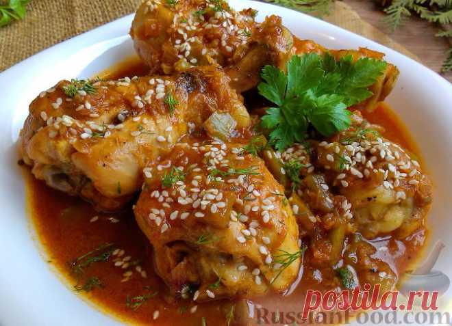 Курица тушеная — еда простая и всегда вкусная