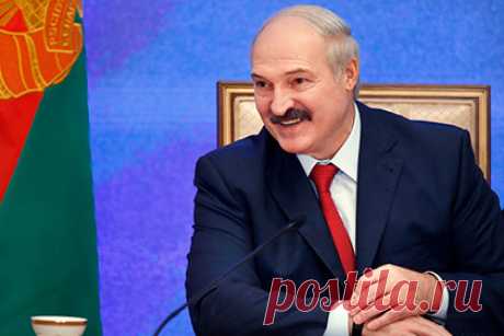 Лукашенко назвал «айфоны и плафоны» источником богатства в будущем: Интернет: Интернет и СМИ: Lenta.ru