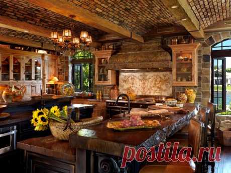 Ocean Reef - Mediterranean - Kitchen - miami - by ROBERT WADE AND ASSOCIATES