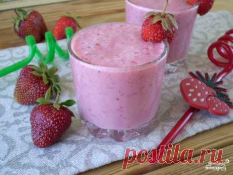 Клубничный коктейль в блендере - пошаговый рецепт с фото на Повар.ру