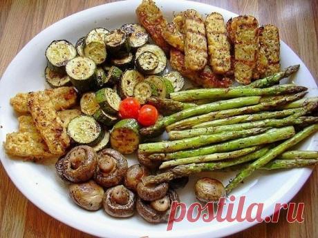 Секрет мангальщика: всего 10 минут в этом маринаде подарят овощам-гриль необыкновенный вкус! Секрет мангальщика: всего 10 минут в этом маринаде подарят овощам-гриль необыкновенный вкус! 
 
Такие овощи послужат прекрасным гарниром к шашлыкам и закуской к спиртным напиткам. Кроме того, они считаются диетической пищей. 
 
Отлично для этого подходят кабачки, баклажаны, болгарский перец, репчатый лук, спаржа, цветная капуста, картофель, морковь, помидоры и даже огурцы. Особенно...