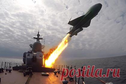 Россия покажет НАТО свои возможности. Россия в ходе крупнейших учений Военно-морского флота (ВМФ) страны в Средиземном море покажет НАТО свои возможности «в отношении Ближнего Востока и Северной Африки», заявил «Известиям» директор центра комплексных европейских и международных исследований НИУ ВШЭ Василий Кашин.