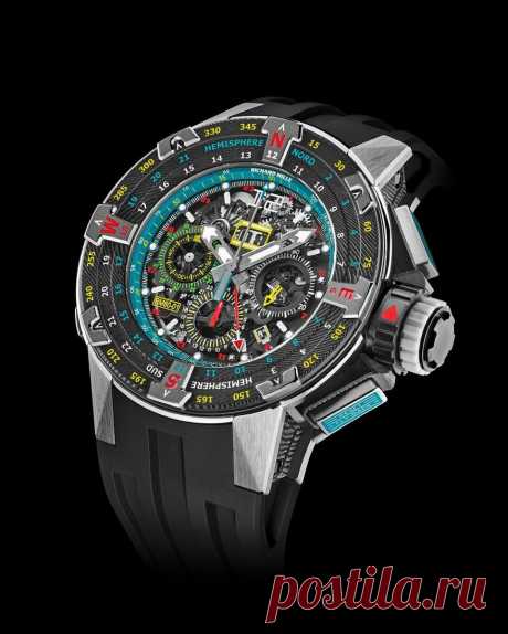 Бронзовые Tudor, Seiko в честь культового аниме и другие яркие новинки прошедшей недели  📸
Представляем вашему вниманию подборку самых интересных новостей за прошедшую неделю.
Tudor в честь аниме «Hana-Yori Dango»
В рамках сотрудничества с японским анимационным журналом Hana Yori Dango компания Tudor выпустила коллекцию часов, посвященную аниме.
В основе дизайна - стиль, напоминающий традиционную японскую одежду.
Новинка доступна в двух вариантах: с корпусом из розового золота и с черным цифер…
