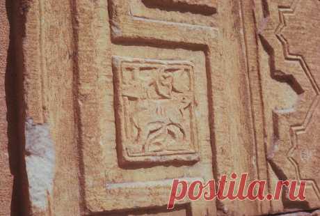 Ak portal rightJIngham.jpg (2972×2000)