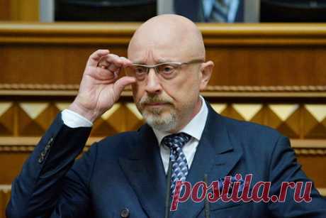 Министр обороны Украины назвал прагматичными действия России в Крыму в 2014 году. Министр обороны Украины Алексей Резников назвал абсолютно прагматичными действия России в Крыму в 2014 году. По его словам, Украина в тот момент была слабой, в стране отсутствовала стабильная центральная власть. Кроме того, Крым имел статус автономной республики, а не области.