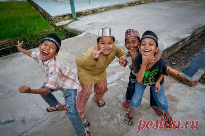 День 88. Из Малайзии в Индонезию. г. Думай. Виза. Бесплатный ночлег.