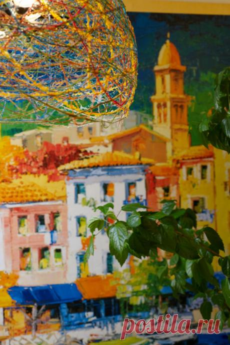 Абажур из цветных ниток