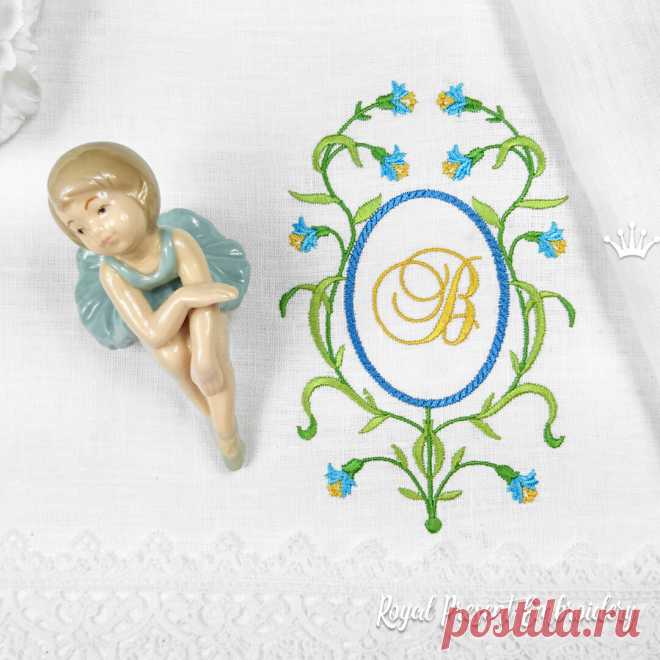 Бесплатный Дизайн машинной вышивки Рамка для монограммы с цветами - 3 размера