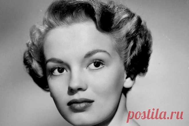 Умерла актриса из фильма «Зорро» Джоан Эванс. Ей было 89 лет.