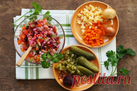 7 простых рецептов постного обеда
Постное меню может быть полноценным и вкусным. Публикуем разнообразное меню на неделю. 
Для тех, кто хочет питаться правильно и с пользой для здоровья, или соблюсти правила поста, мы публикуем подборку полноценного постного меню на неделю.