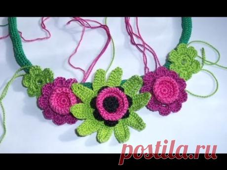 Crochet summer necklace by Fibreromance