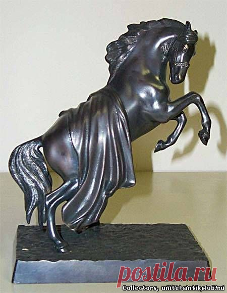 Статуэтка "Конь с попоной" на "Ant&K Club" Клуб Антиквариев и Коллекционеров