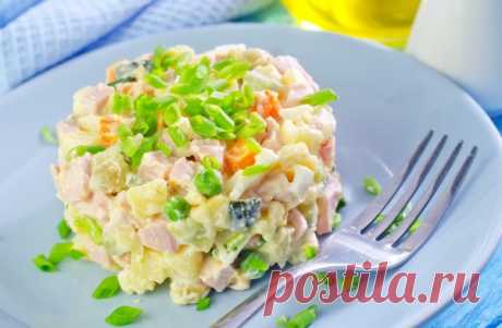 Рецепты на Новый год: Оливье с курицей - Рецепты. Кулинарные рецепты блюд с фото - рецепты салатов, первые и вторые блюда, рецепты выпечки, десерты и закуски - IVONA - bigmir)net - IVONA bigmir)net