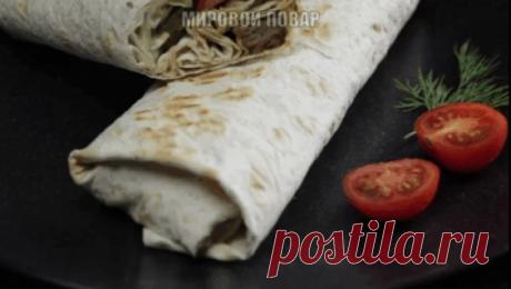 20 вкусных начинок для рулета из лаваша. В закладки!

1. Упаковка крабовых палочек, пара зубчиков чеснока, вареное яйцо, тертый сыр, зелень, майонез.

2. Пачка творога, соль, зелень, пара зубчиков чеснока, несколько ложек майонеза.

3. Пачка творога, соль, зелень, пара зубчиков чеснока, тертый сыр, кусочки соленого огурца.

4. Жареные с луком шампиньоны, зелень и упаковка (200 г) плавленного сыра - подойдет янтарь, дружба, сливочный, виола. Можно для остроты добавить мелко...