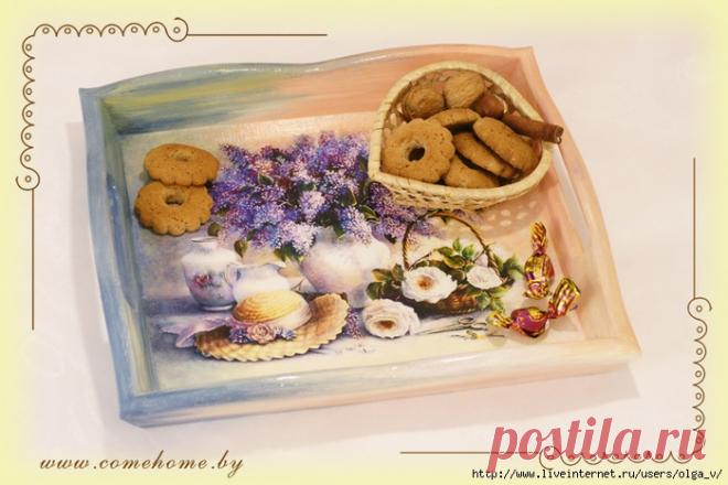 Декупаж деревянного подноса: мастер-класс (фото и видео). Подрисовка фона в декупаже.