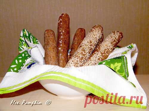 Хлебные палочки с льняной мукой.