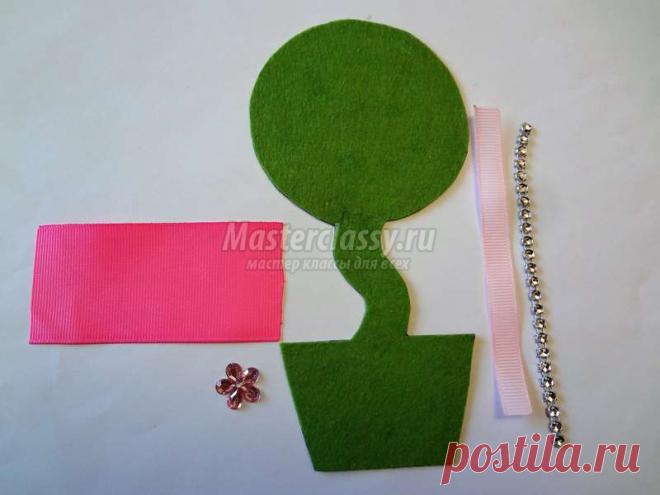 Подарки на 8 марта своими руками. Магнитик на холодильник из атласных лент. Пошаговы мастер-класс с фото