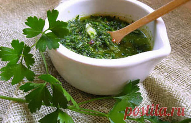 Маски из петрушки: 11 рецептов для сияющей кожи - Домашняя аптечка - медиаплатформа МирТесен Петрушка и ее применение в косметологии – тема нашей статьи. Это пряно-овощное растение доступно нам круглый год. Зелень петрушки с ранней весны и до поздней осени красуется на грядках, и, естественно, на рынках нашего города. Ее можно выращивать даже у себя на подоконниках, особенно зимой....