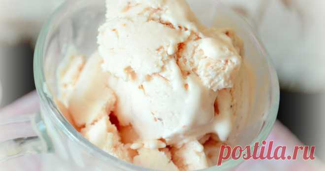 Домашнее клубничное мороженое на сгущенке.