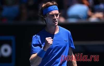 Андрей Рублев вышел в четвертый круг Australian Open. Российский теннисист в трех сетах обыграл британца Дэниела Эванса