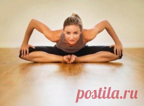 6 простых упражнений на растяжку в кровати / Будьте здоровы