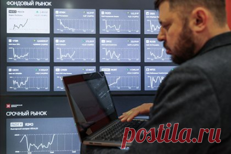 Влияние роста ключевой ставки на стоимость акций в России оценили