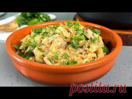 Беру грибы и квашеную капусту! Боже,как ВКУСНО, не оторваться! Блюдо просто "песня" получается!